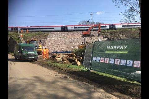J Murphy & Sons Ltd was able to respond within 90 min when earthwork failures at Bugbrooke forced Network Rail to suspend services on the West Coast Main Line.